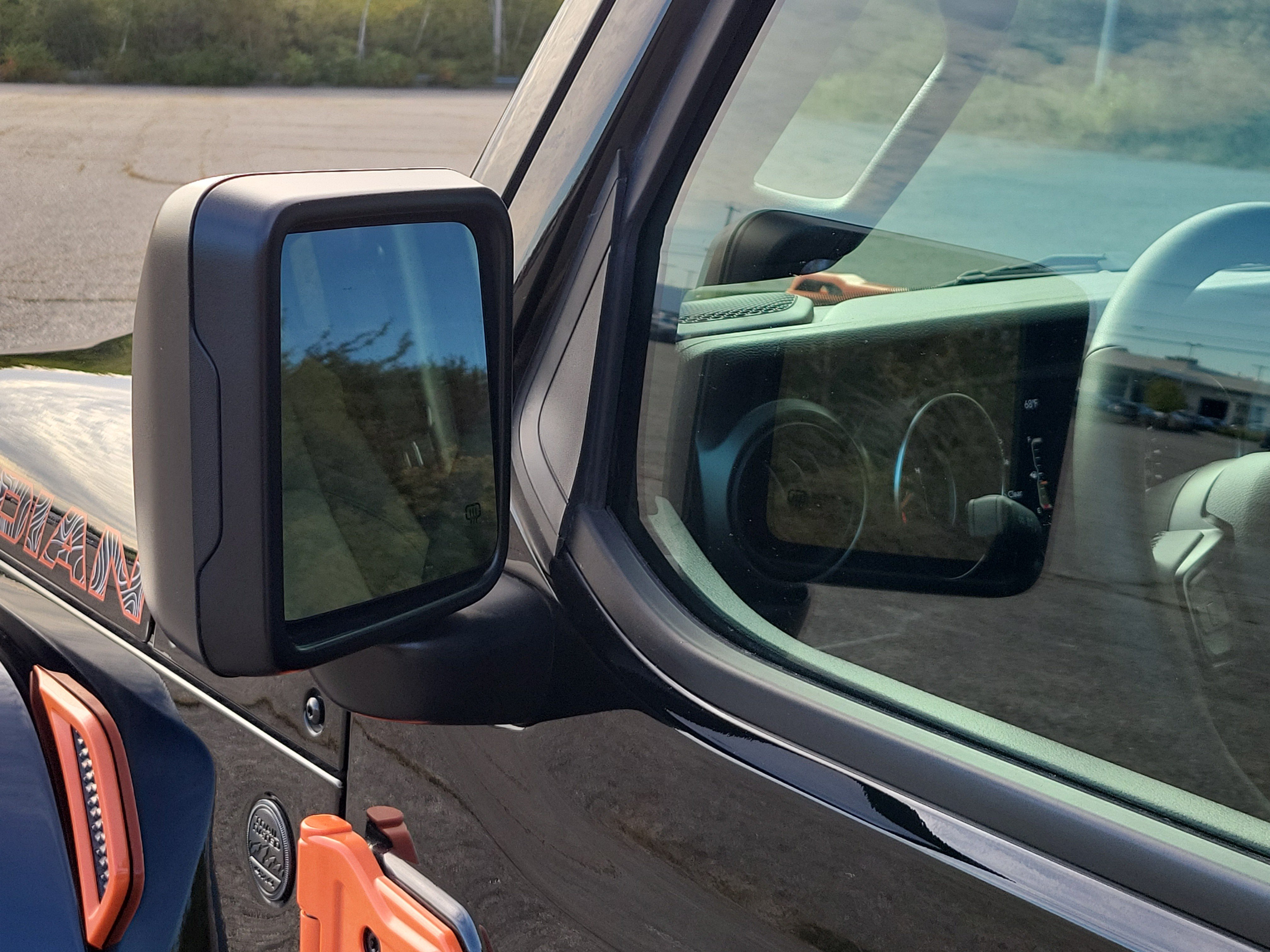 Used 2023 Jeep Gladiator Sport AWD/4WD image 10