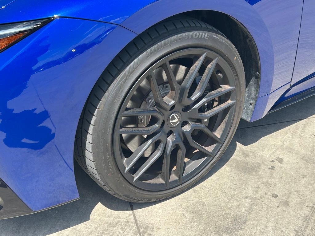 Used 2024 Lexus IS 500 RWD image 9