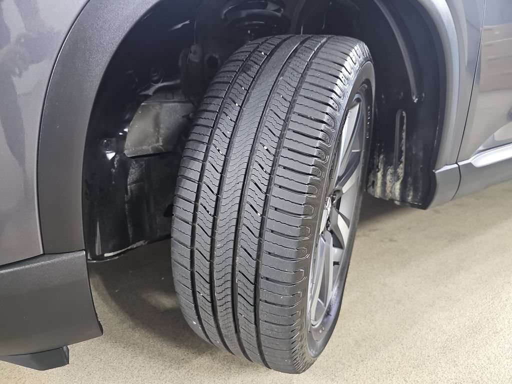 Used 2023 Honda Pilot Elite image 40