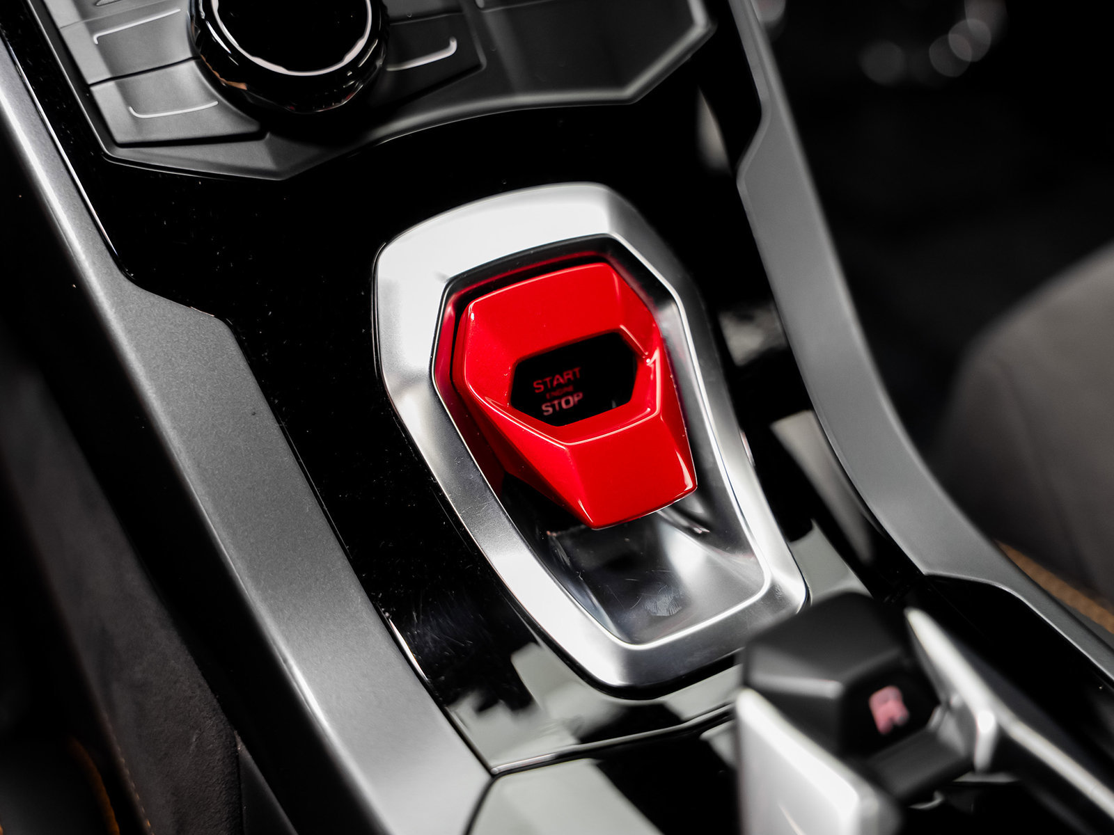 Used 2015 Lamborghini Huracan LP 610-4 AWD/4WD image 45