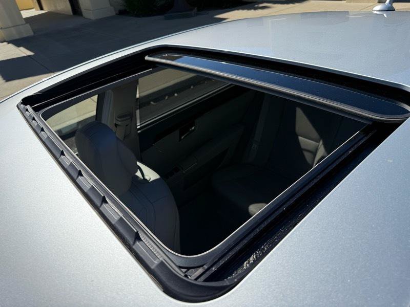 Used 2012 Mercedes-Benz S 550 image 33