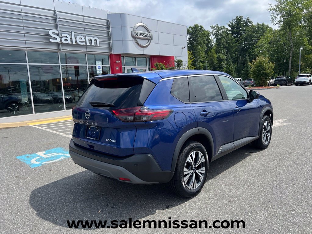 Used 2023 Nissan Rogue SV AWD/4WD image 7