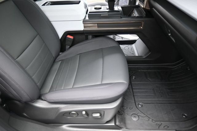 Used 2025 GMC Hummer EV 3X AWD/4WD image 24