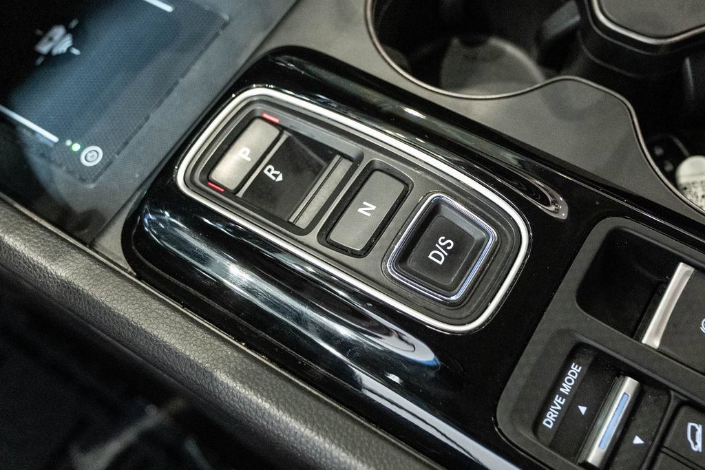 Used 2024 Honda Pilot EX-L image 25