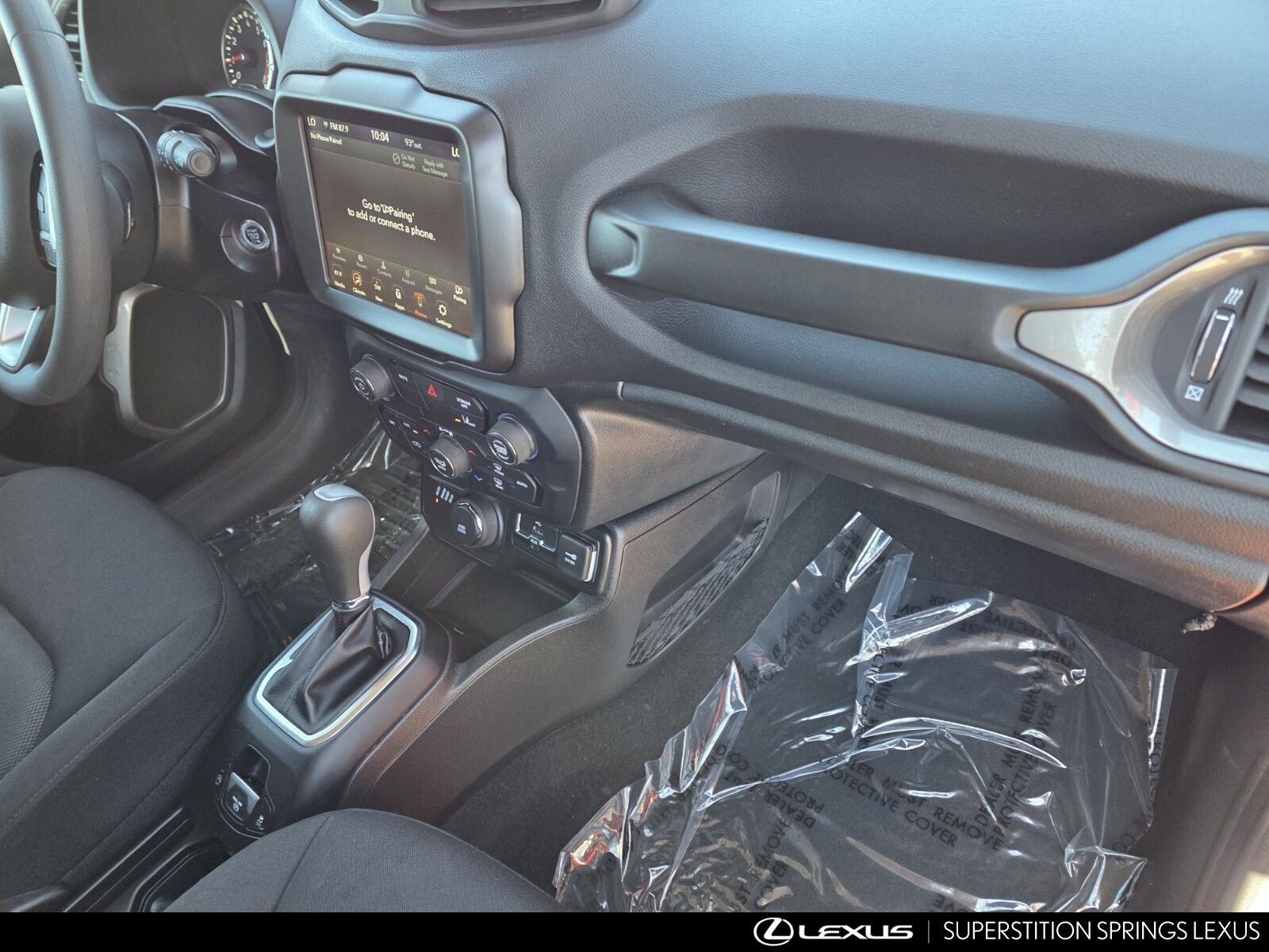 Used 2023 Jeep Renegade Latitude AWD/4WD image 29