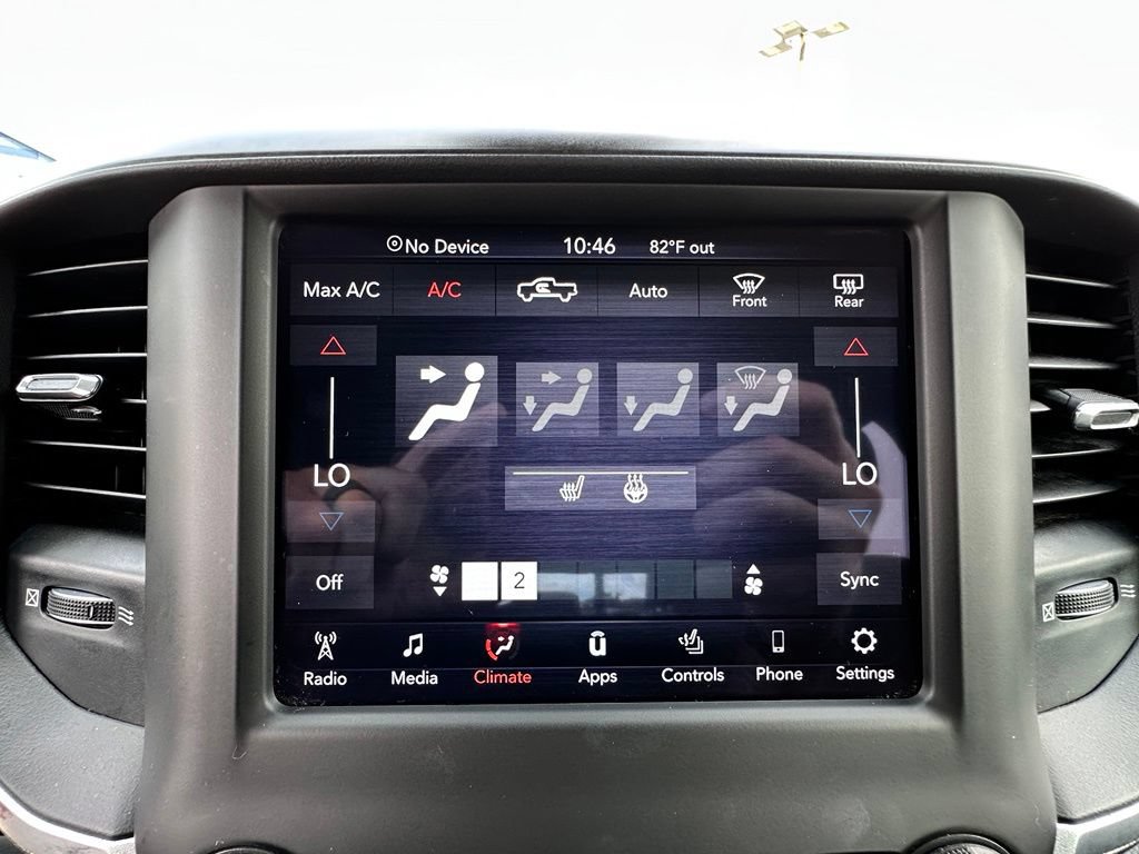 Used 2019 RAM 1500 Big Horn AWD/4WD image 32