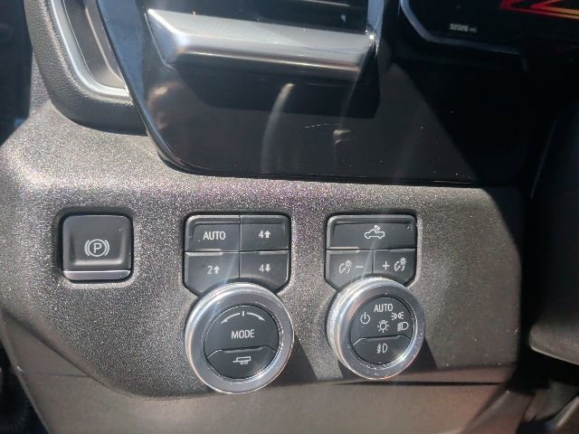 Used 2022 Chevrolet Silverado 1500 RST w/ Z71 Off-Road Package image 26