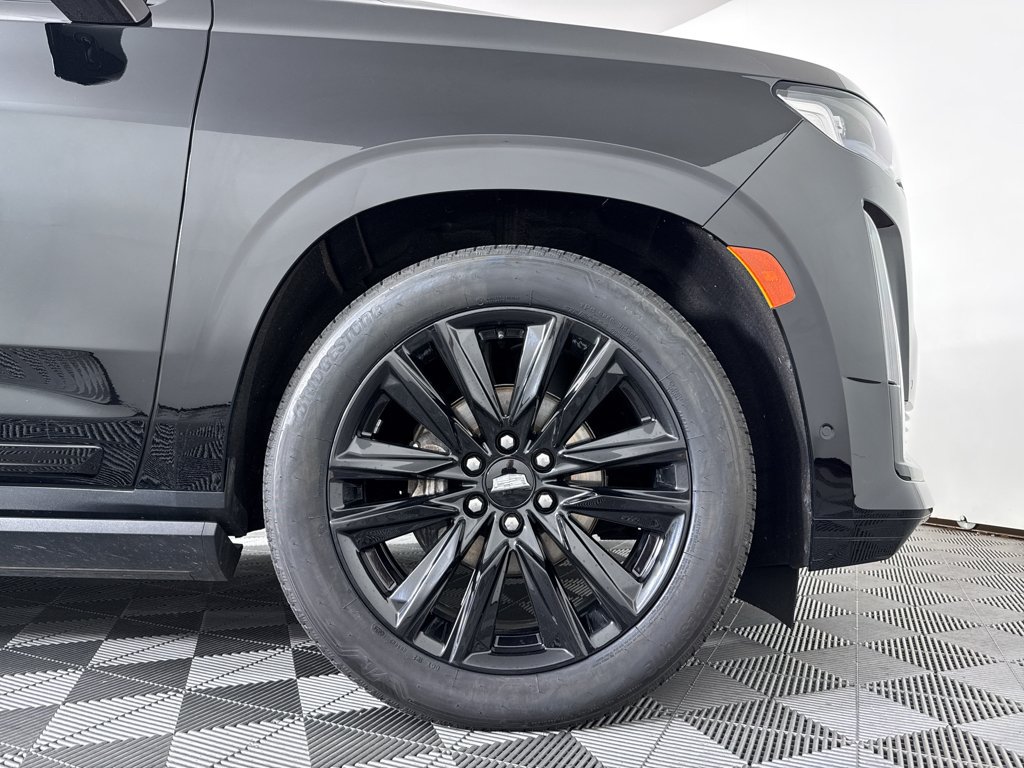 Used 2021 Cadillac Escalade Sport Platinum AWD/4WD image 22