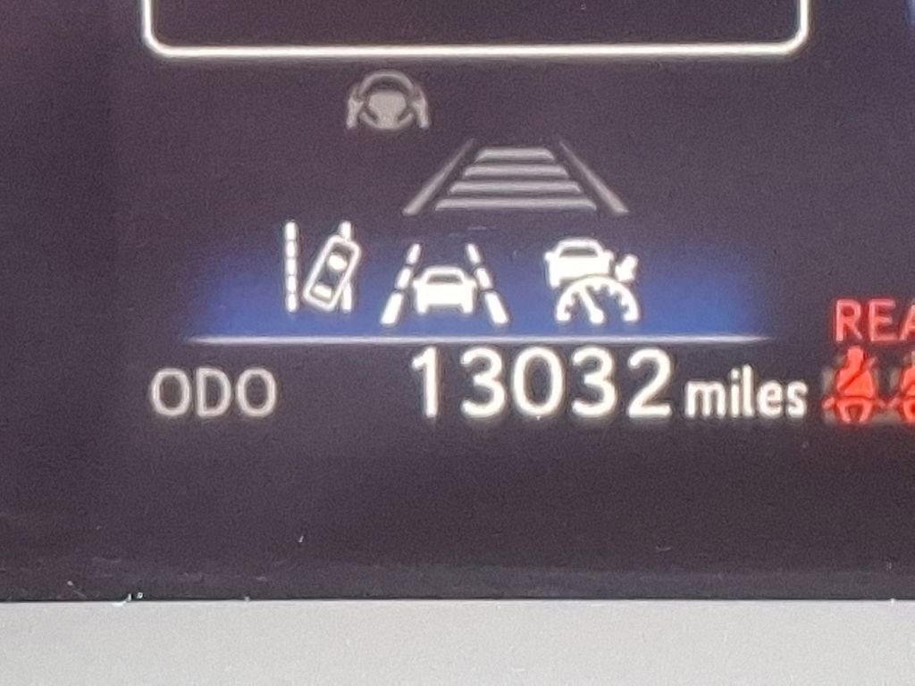 Used 2024 Lexus RZ 300e Premium w/ Accessory Package (Z1) image 21