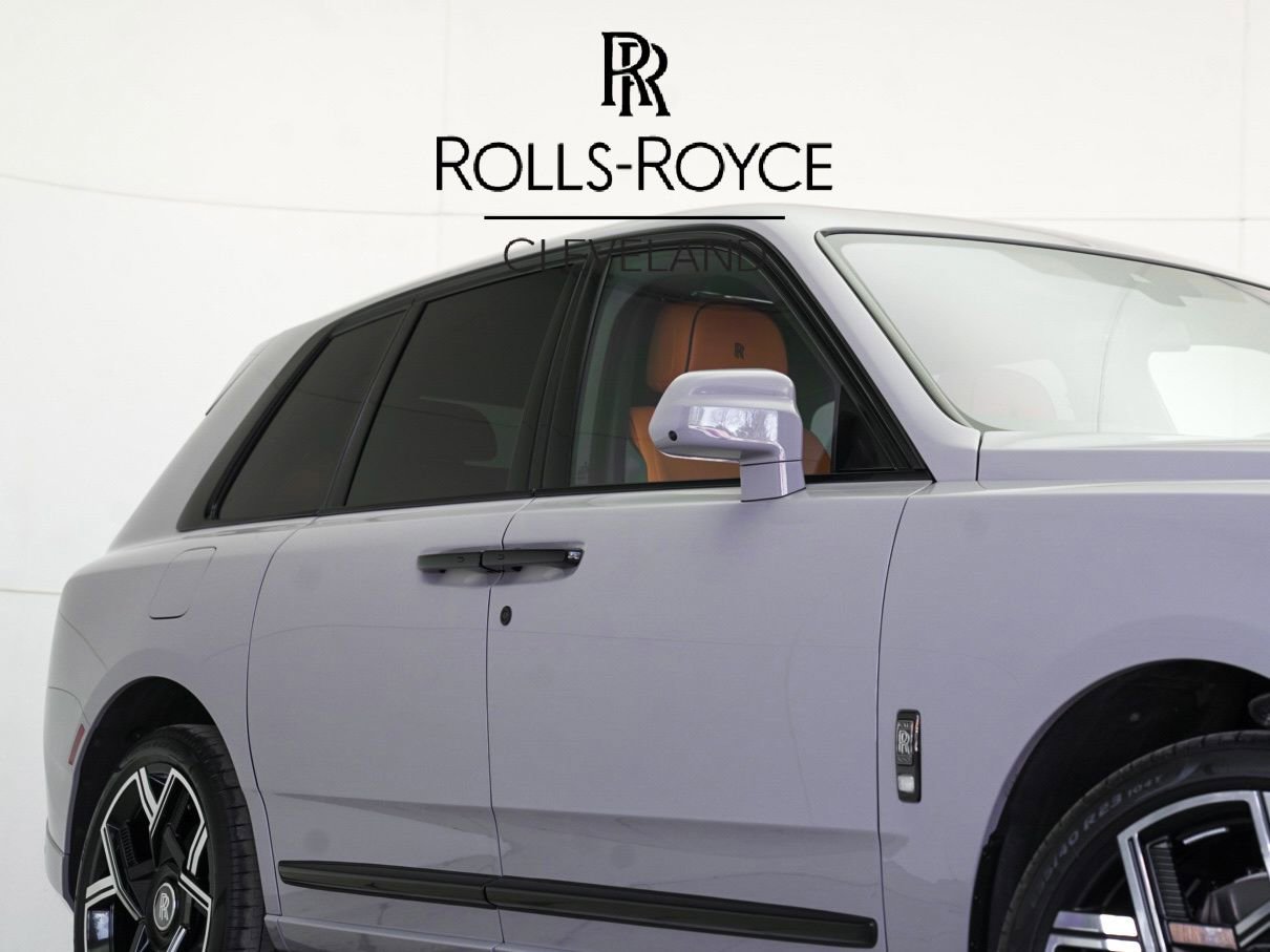 New 2026 Rolls-Royce Cullinan Black Badge image 5