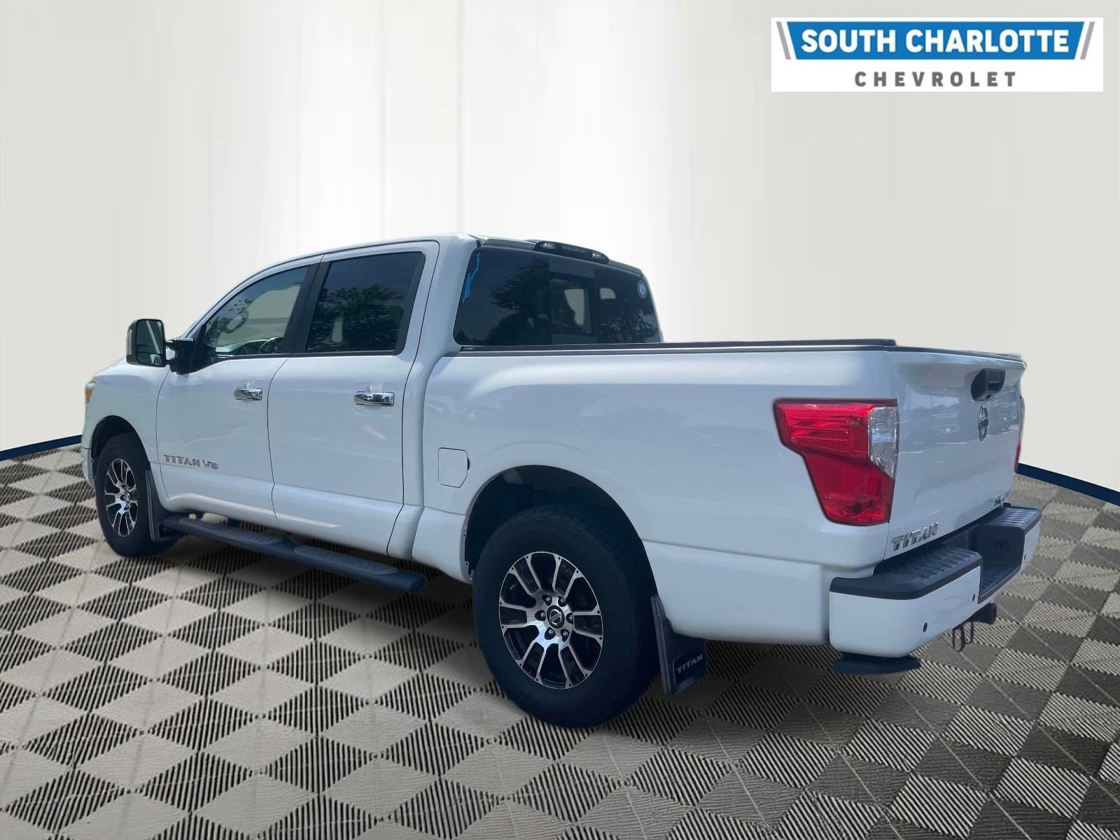 Used 2020 Nissan Titan SV w/ SV Convenience Package AWD/4WD image 6