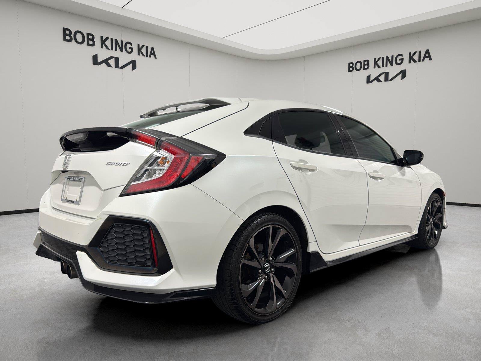 Used 2018 Honda Civic Sport image 5