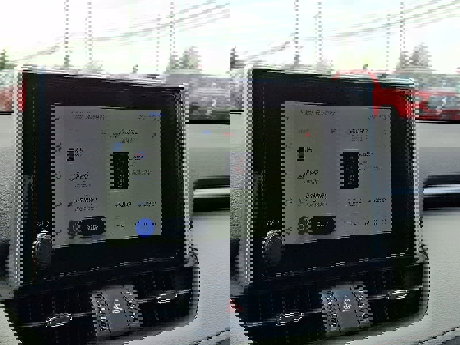 Used 2023 Toyota RAV4 XLE Premium image 21