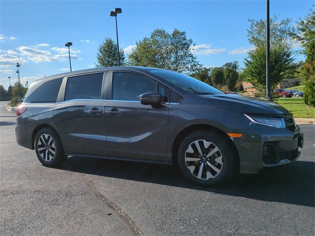 New 2026 Honda Odyssey EX-L image 2