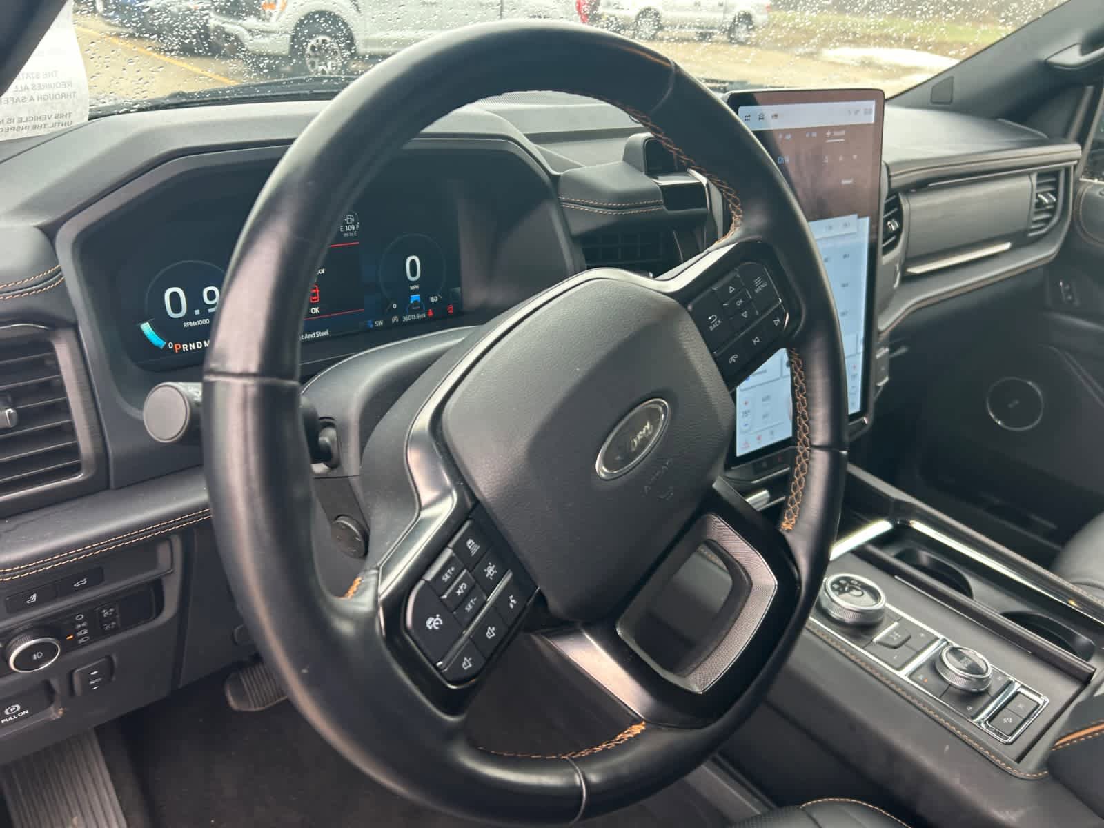 Used 2024 Ford Expedition Max Platinum AWD/4WD image 13