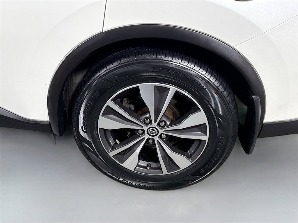 Used 2020 Nissan Murano S image 32