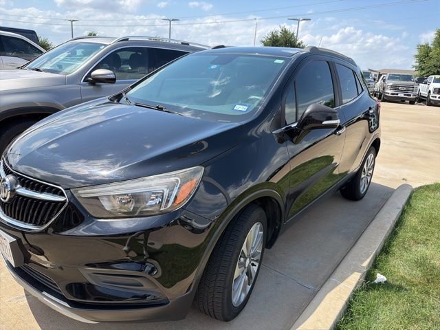 Used 2018 Buick Encore Preferred FWD image 2