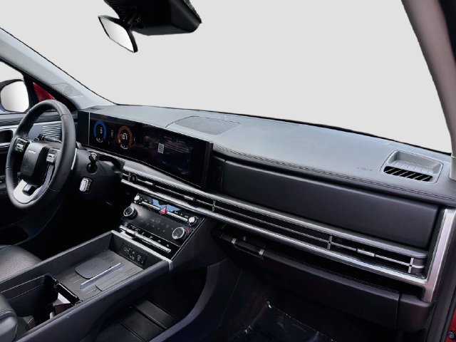 Certified 2026 Hyundai Santa Fe SEL FWD image 31