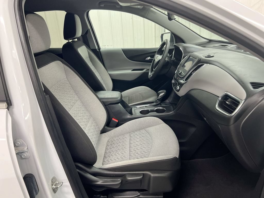 Used 2022 Chevrolet Equinox LT FWD image 21
