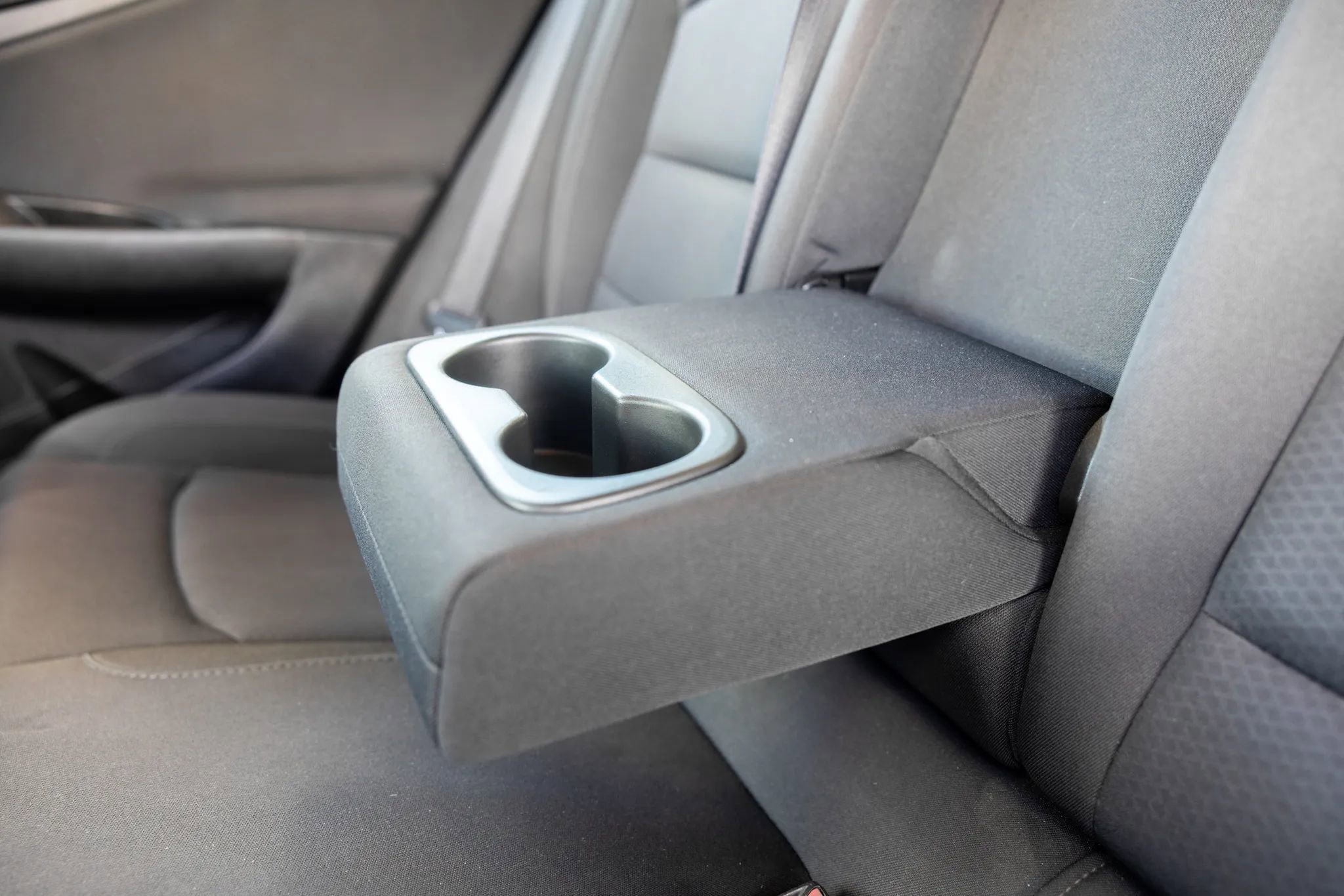 Used 2018 Chevrolet Malibu LT image 36