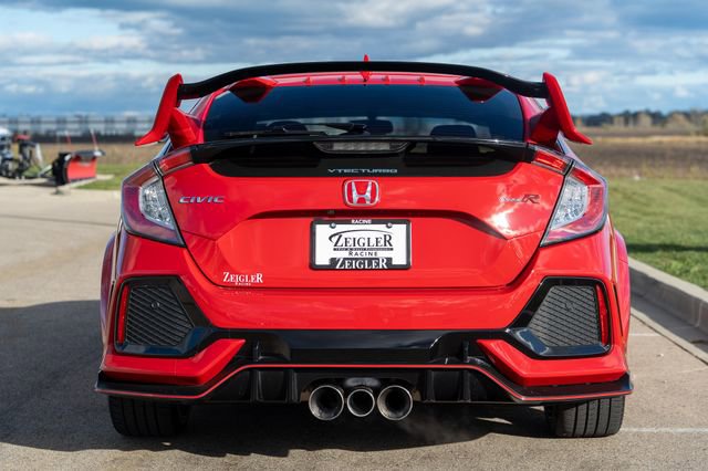 Used 2019 Honda Civic Type R image 6