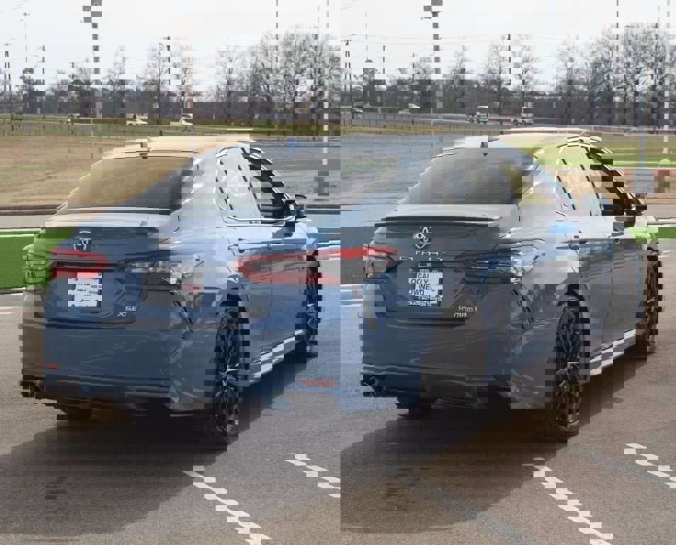 Used 2024 Toyota Camry XSE w/ Navigation Package image 20