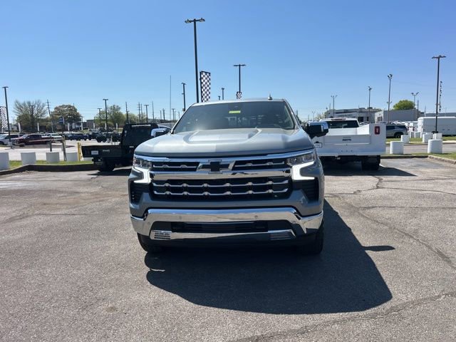 New 2026 Chevrolet Silverado 1500 LTZ w/ LTZ Premium Package AWD/4WD image 8