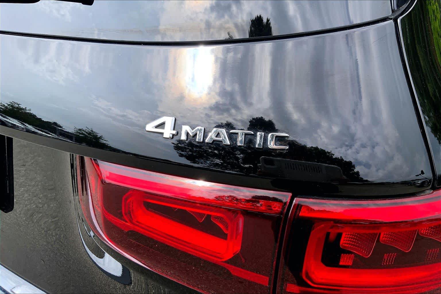 Certified 2021 Mercedes-Benz GLB 250 4MATIC image 31
