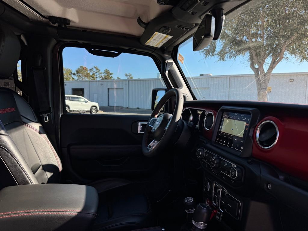 Used 2023 Jeep Gladiator Rubicon w/ Trailer Tow Package AWD/4WD image 29