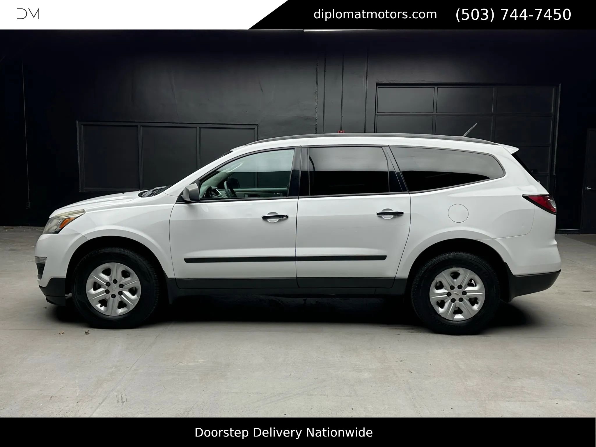 Used 2017 Chevrolet Traverse LS image 3