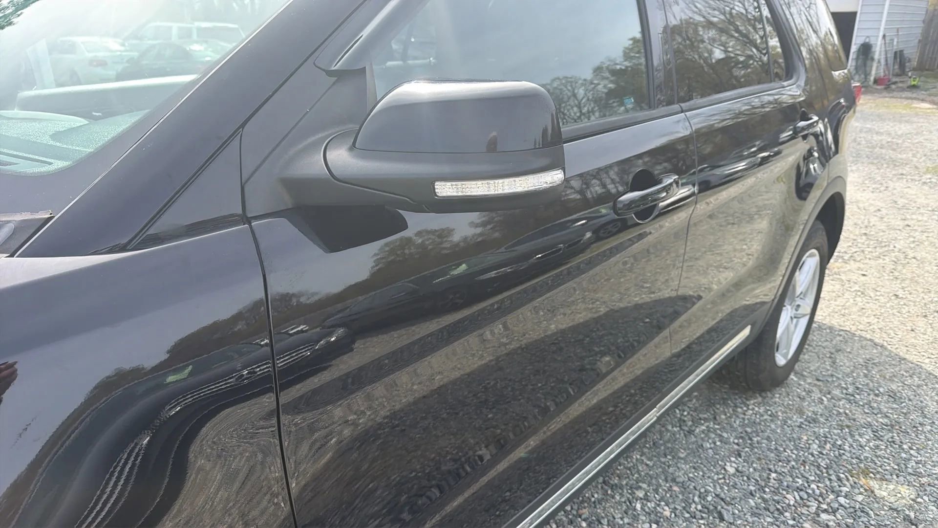 Used 2017 Ford Explorer XLT w/ Equipment Group 202A image 22