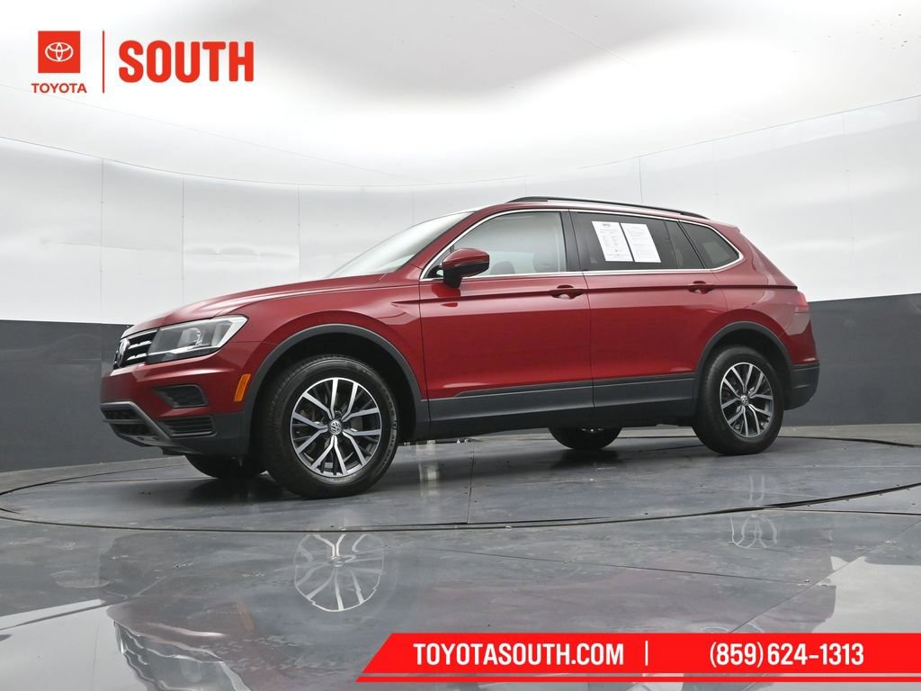 Used 2019 Volkswagen Tiguan SE AWD/4WD image 44