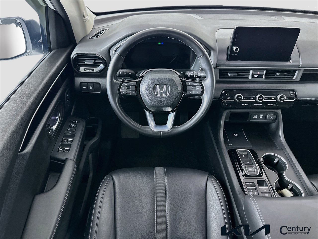 Used 2023 Honda Pilot Touring image 22