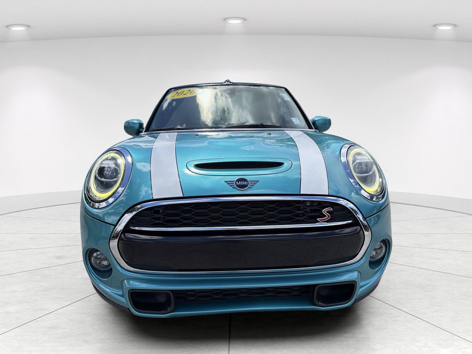 Used 2020 MINI Cooper S w/ Signature Upholstery Package FWD image 2