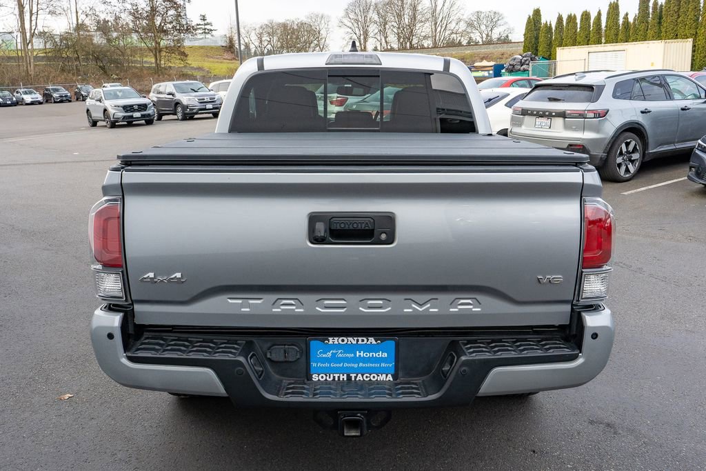 Used 2021 Toyota Tacoma Limited image 12