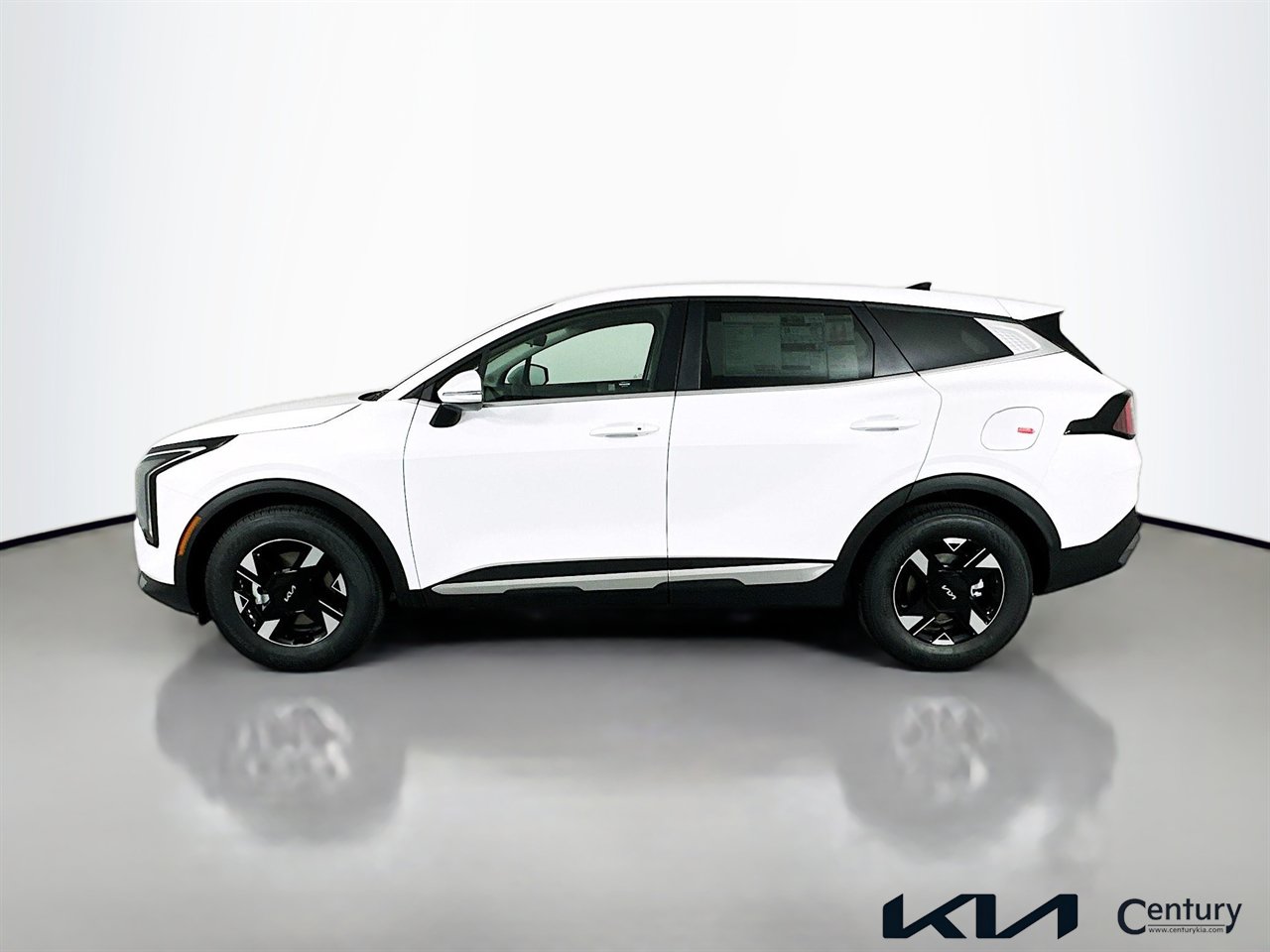 New 2026 Kia Sportage LX w/ LX Convenience Package FWD image 3