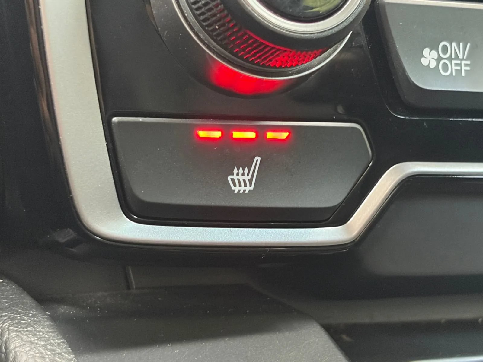 Used 2019 Honda CR-V EX image 24
