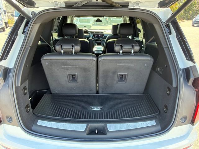 Used 2022 Cadillac XT6 Premium Luxury image 18