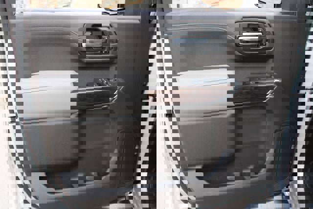 Used 2020 GMC Sierra 1500 SLT w/ SLT Premium Package image 19