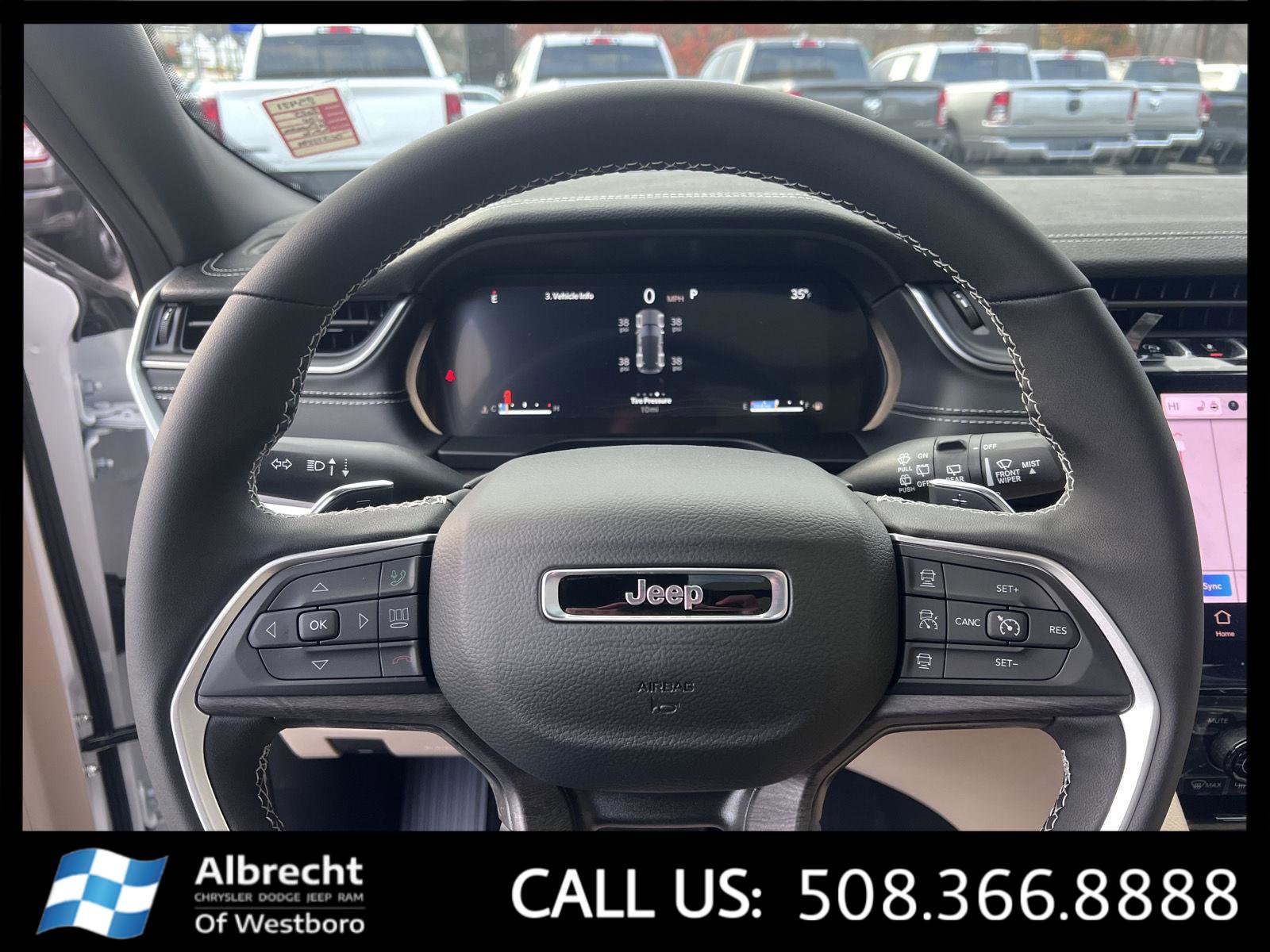 New 2025 Jeep Grand Cherokee Limited image 21