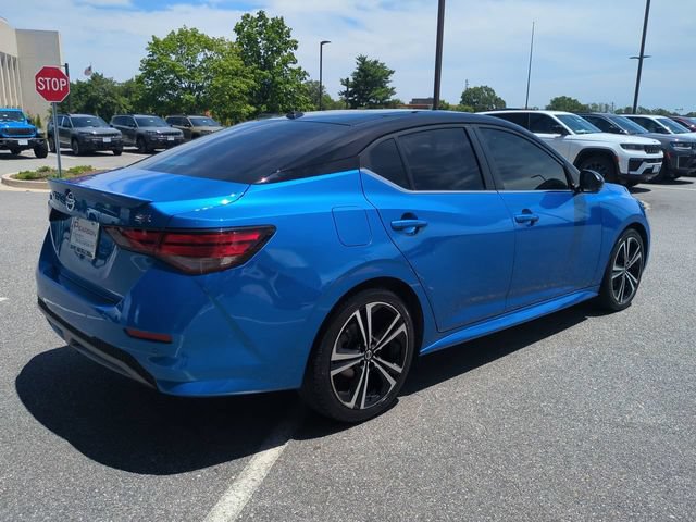 Used 2023 Nissan Sentra SR w/ SR Premium Package FWD image 4