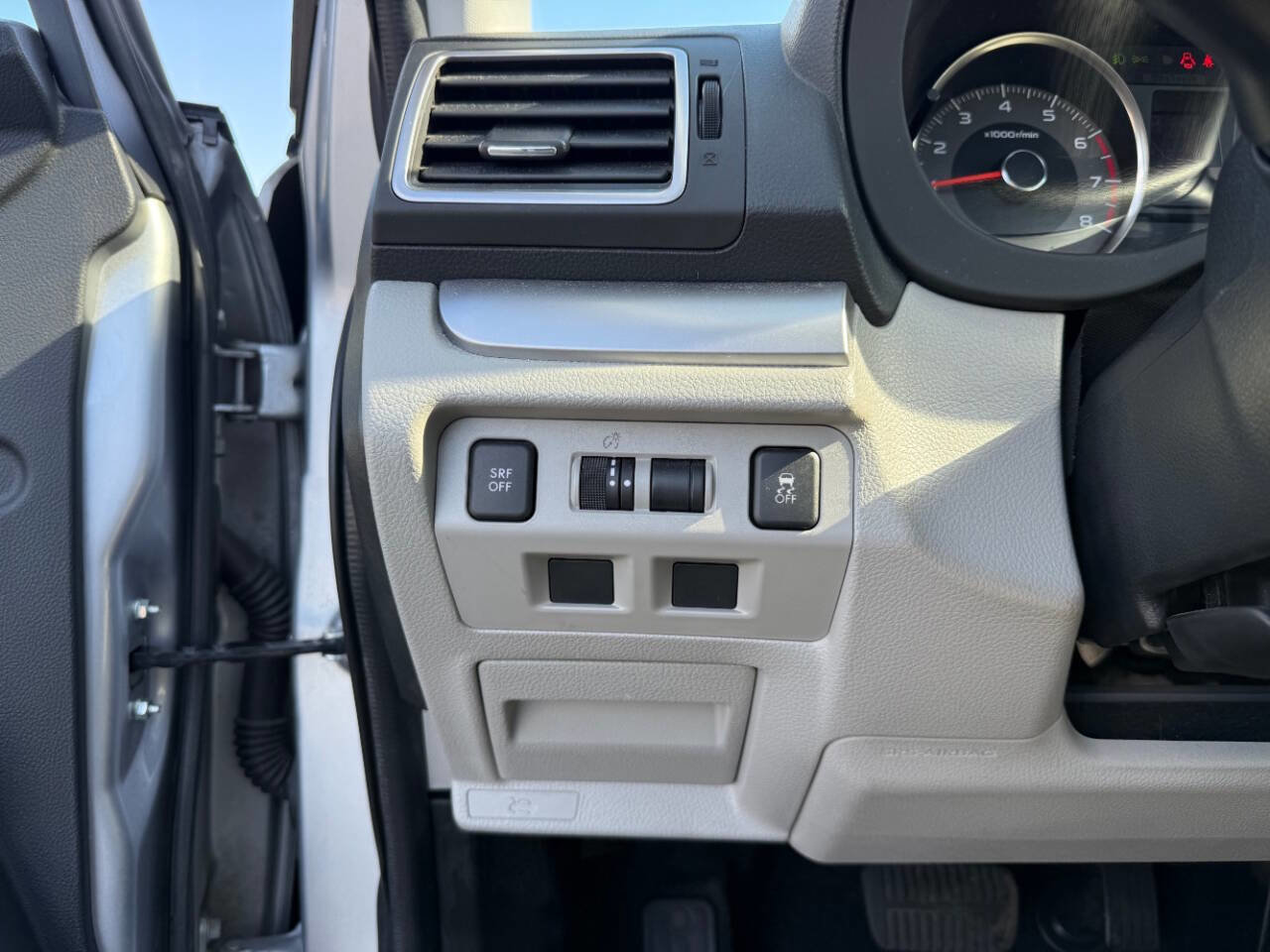 Used 2016 Subaru Forester 2.5i Premium image 13