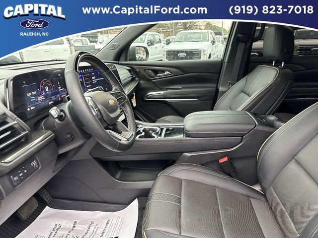 Used 2025 Chevrolet Traverse High Country image 17