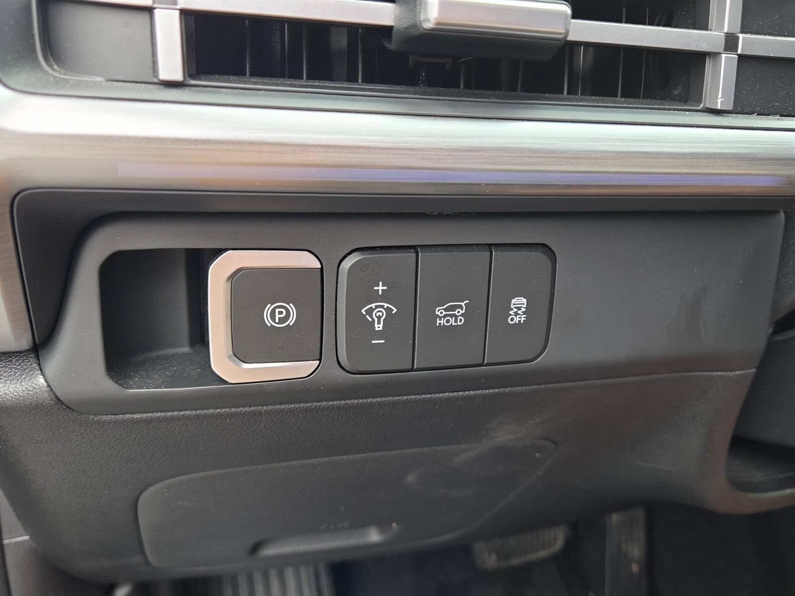 Used 2024 Hyundai Santa Fe Limited AWD/4WD image 30