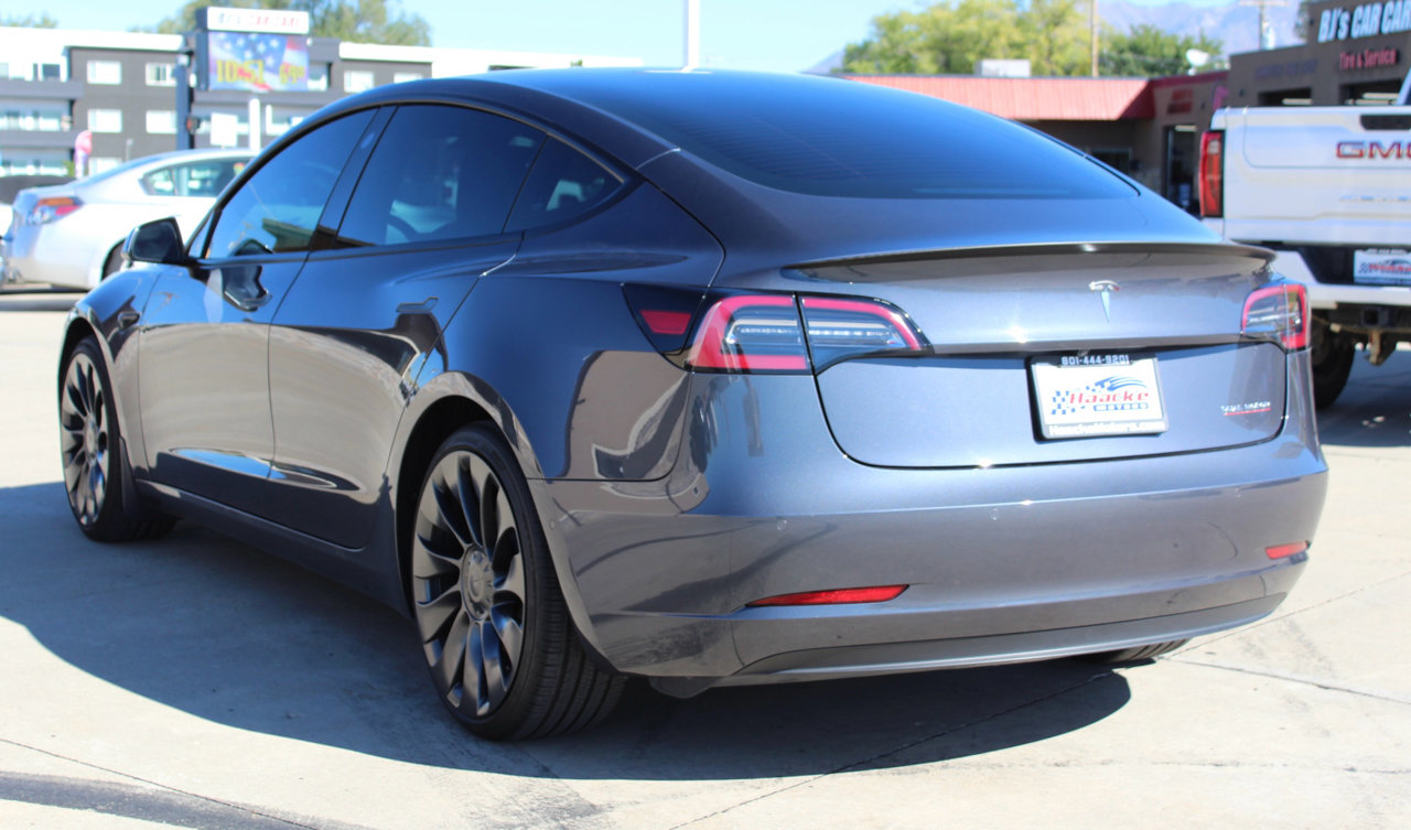 Used 2021 Tesla Model 3 Performance image 26