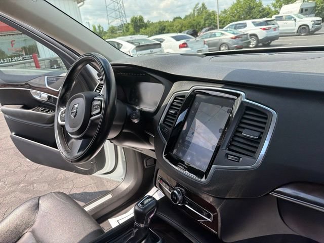 Used 2019 Volvo XC90 T6 Momentum w/ Advanced Package AWD/4WD image 24