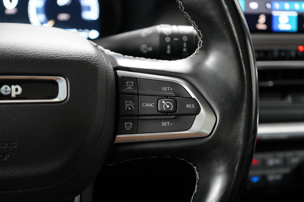 Certified 2022 Jeep Compass High Altitude AWD/4WD image 14
