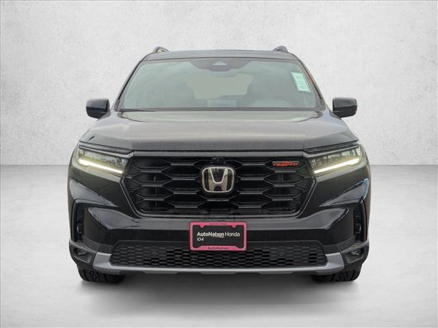 New 2025 Honda Pilot TrailSport image 6