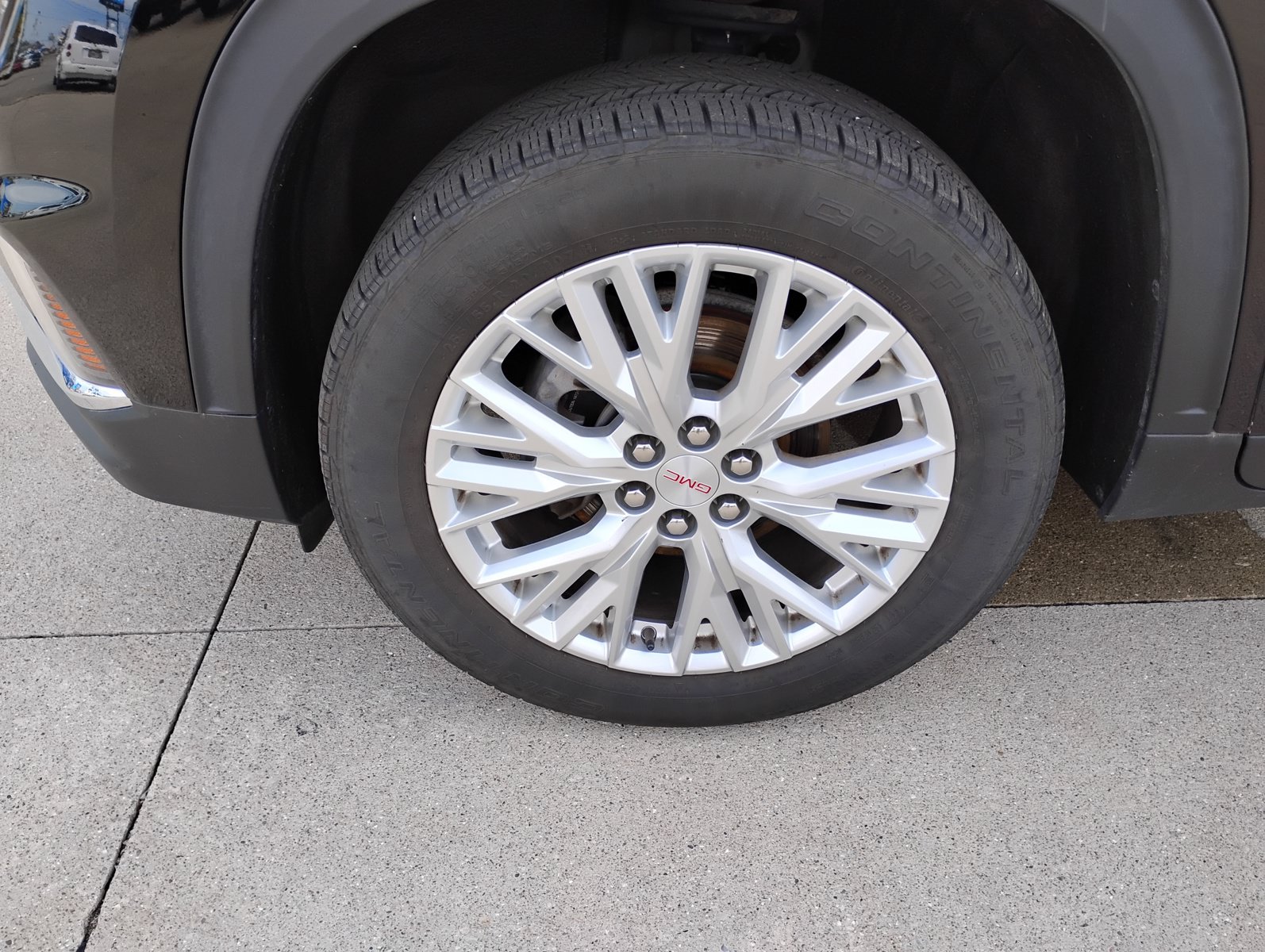Used 2024 GMC Acadia Elevation FWD image 30