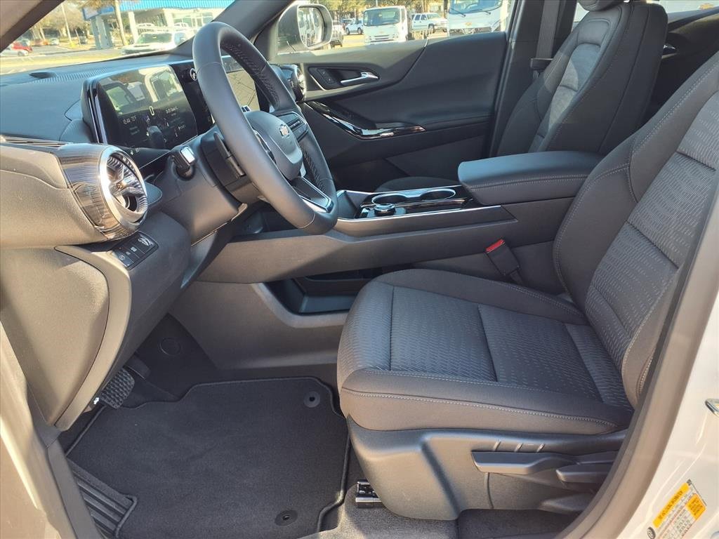 New 2026 Chevrolet Equinox LT image 6